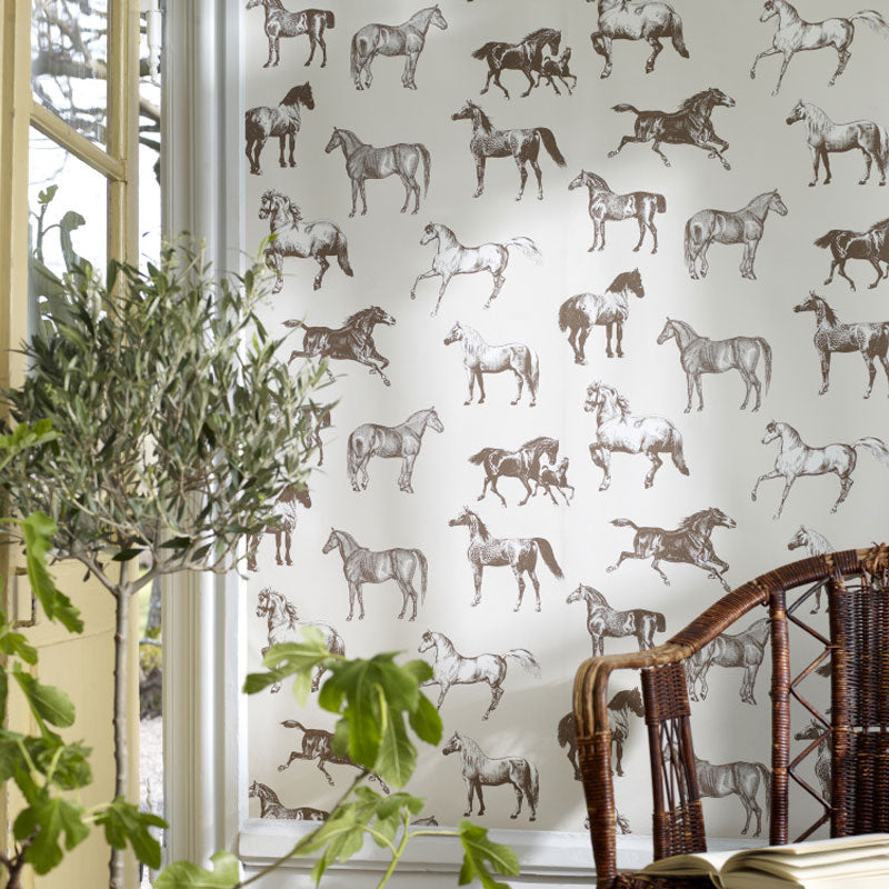 Full Size Minimalist Mural Wallpaper in Grey and Black Galloping Horses Wall Art for Coffee Shop Light Gray-Black Clearhalo 'Wall Decor' 'Wall Mural' 1036615