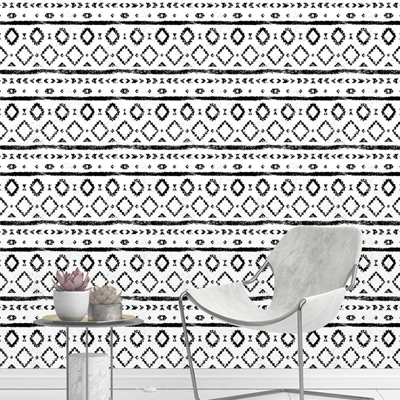 Contemporary Geometries Wall Decor in Black and White Living Room Wallpaper, 19.4 sq ft., Peel and Stick Clearhalo 'Modern wall decor' 'Modern' 'Wallpaper' Wall Decor' 1041987