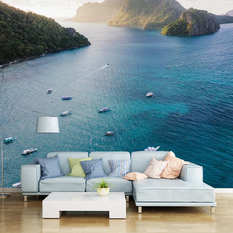 Contemporary Isle and Sea Mural for Bedroom, Customized Size Wall Art in Blue and White Clearhalo 'Wall Decor' 'Wall Mural' 1114196