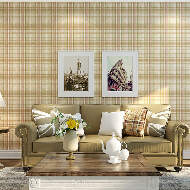 Nordic Tartan Pattern Wallpaper Non-Woven Unpasted Light-Color Wall Decoration for Bedroom Clearhalo 'Wall Decor' 'Wallpaper' 1206159