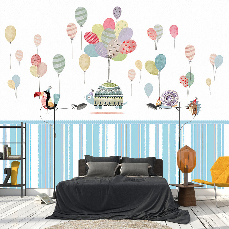 Childrens Art Baby Mural Wallpaper with Animal and Balloon Pattern Pastel Color Wall Covering for Nursery Clearhalo 'Wall Decor' 'Wall Mural' 1224499