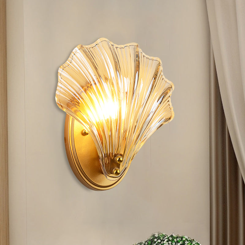 Single Scalloped Shell Wall Lamp Country Style Black/Gold Ribbed Glass Sconce Lighting Fixture Clearhalo 'Wall Lamps & Sconces' 'Wall Lights' Lighting' 1272885