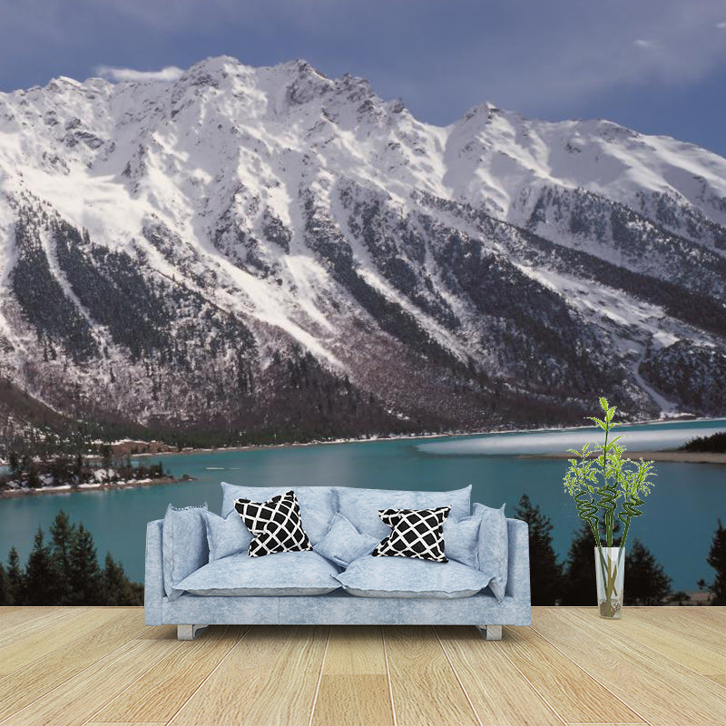 Riverside Snowy Mountain Mural Wallpaper Modern Smooth Wall Covering in Grey and White Clearhalo 'Wall Decor' 'Wall Mural' 1394993