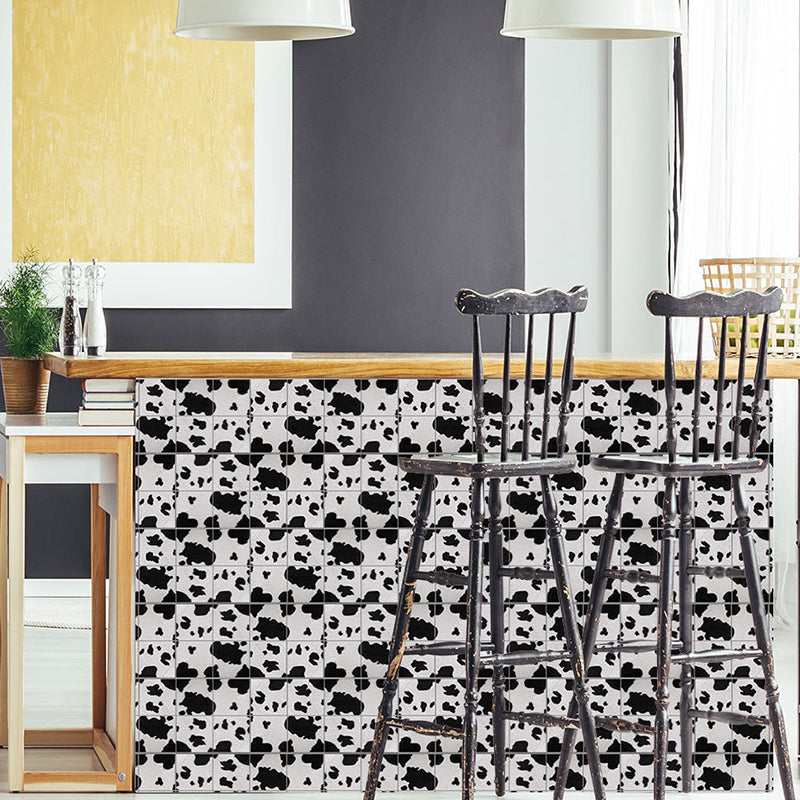 Spots Peel and Stick Wallpaper Panel Set in Black-White Novelty Wall Covering for Bath Clearhalo 'Wall Decor' 'Wallpaper' 1424787