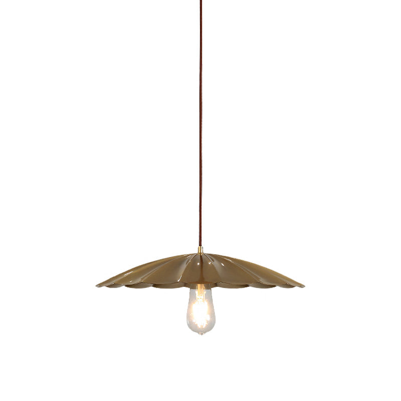 Brass Scalloped Hanging Ceiling Light Vintage Metal 1 Light Study Room Pendant Lamp Clearhalo 'Art Deco Pendants' 'Cast Iron' 'Ceiling Lights' 'Ceramic' 'Crystal' 'Industrial Pendants' 'Industrial' 'Metal' 'Middle Century Pendants' 'Pendant Lights' 'Pendants' 'Tiffany' Lighting' 143023