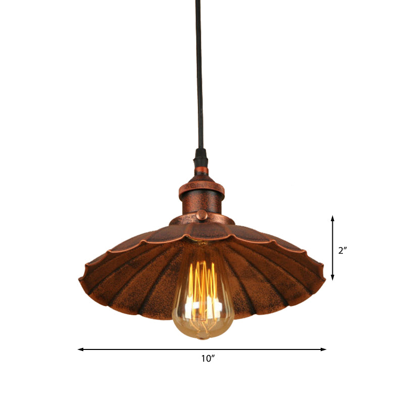 1 Light Hanging Ceiling Light with Scalloped Shade Iron Farmhouse Style Indoor Pendant Light Clearhalo 'Art Deco Pendants' 'Cast Iron' 'Ceiling Lights' 'Ceramic' 'Crystal' 'Industrial Pendants' 'Industrial' 'Metal' 'Middle Century Pendants' 'Pendant Lights' 'Pendants' 'Tiffany' Lighting' 143510