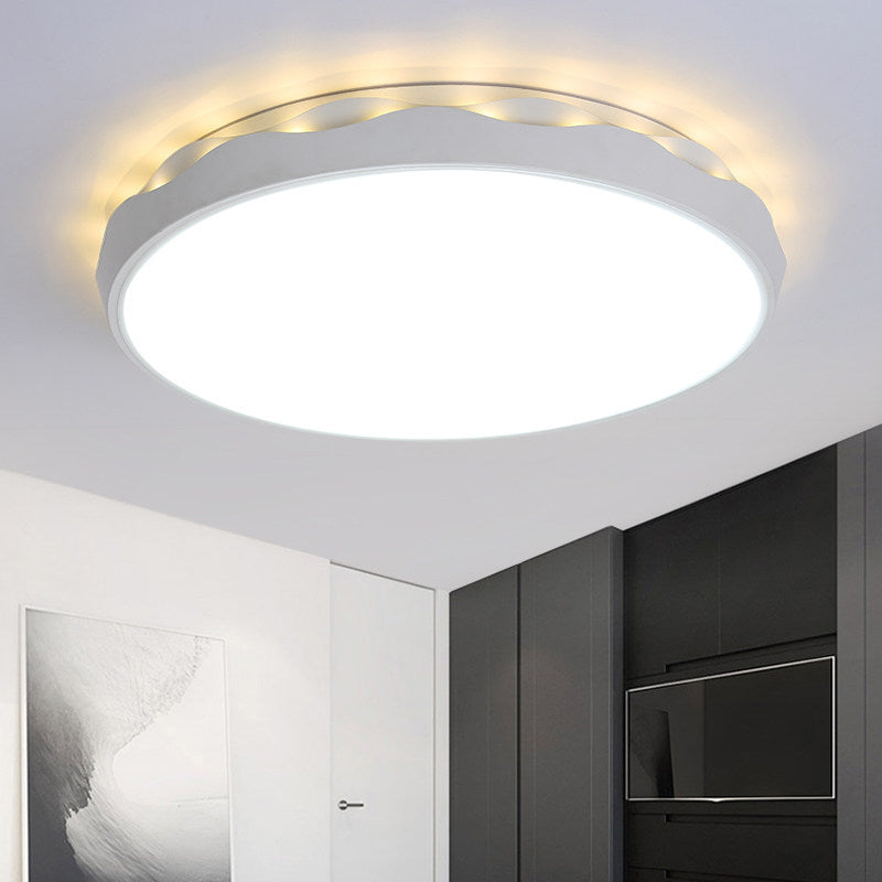 White Rounded Ceiling Lighting Minimalist Iron 17