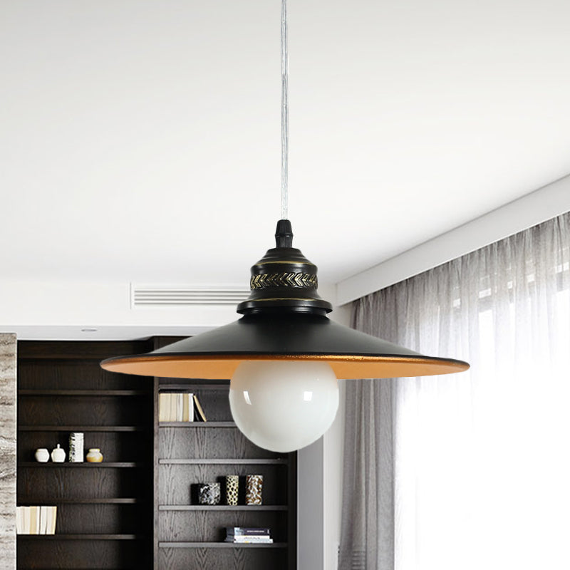 Saucer Iron Ceiling Pendant Lamp Industrial 1-Bulb Restaurant Suspension Lighting in Black, 8.5