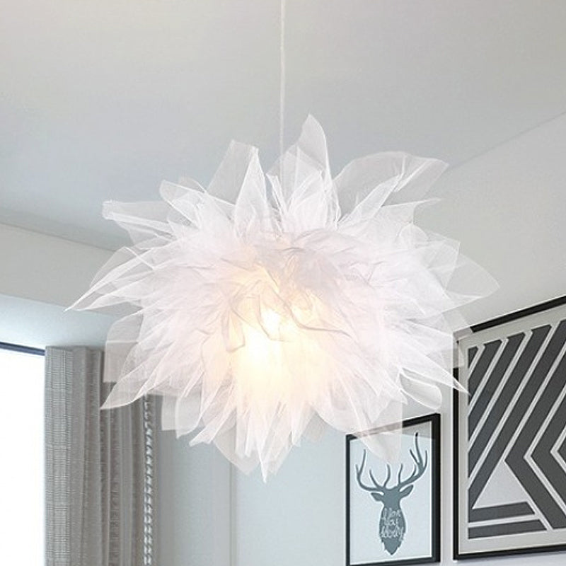 Modern Style Blossom Hanging Light Hand-Sewn Cotton Yarn 1 Light Bedroom Ceiling Lamp in White/Pink White Clearhalo 'Ceiling Lights' 'Modern Pendants' 'Modern' 'Pendant Lights' 'Pendants' Lighting' 1459240