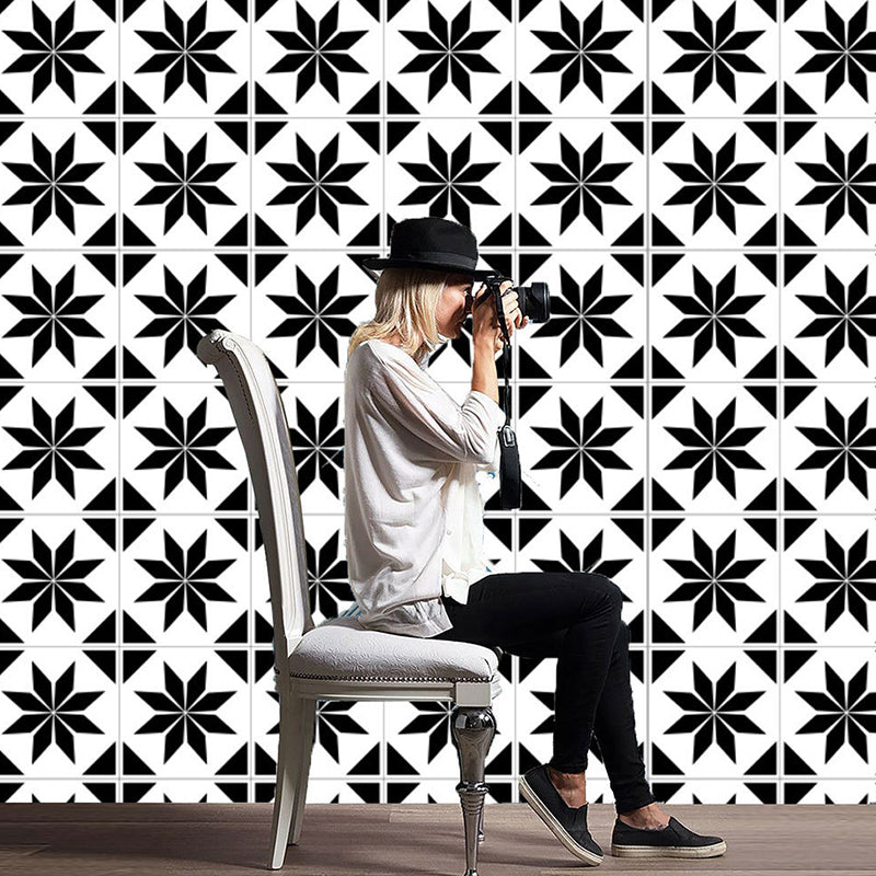 Stick on Floral Wallpaper Panel Set Contemporary Smooth Wall Covering in Black on White Black-White Clearhalo 'Wall Decor' 'Wallpaper' 1468452