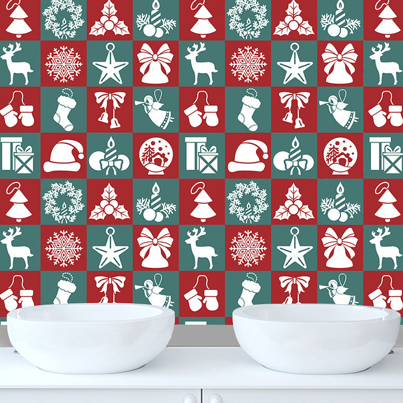 Novelty Christmas Wallpaper Panel Set for Bathroom 4.3-sq ft Wall Decor in Green-Red, Stick On Clearhalo 'Wall Decor' 'Wallpaper' 1504852