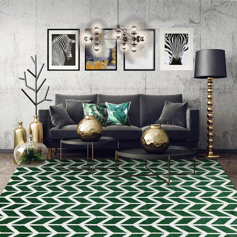 Modern Living Room Rug in Green Geometric Chevron Print Rug Polyester Machine Washable Area Rug Blackish Green Clearhalo 'Area Rug' 'Modern' 'Rugs' Rug' 1579837