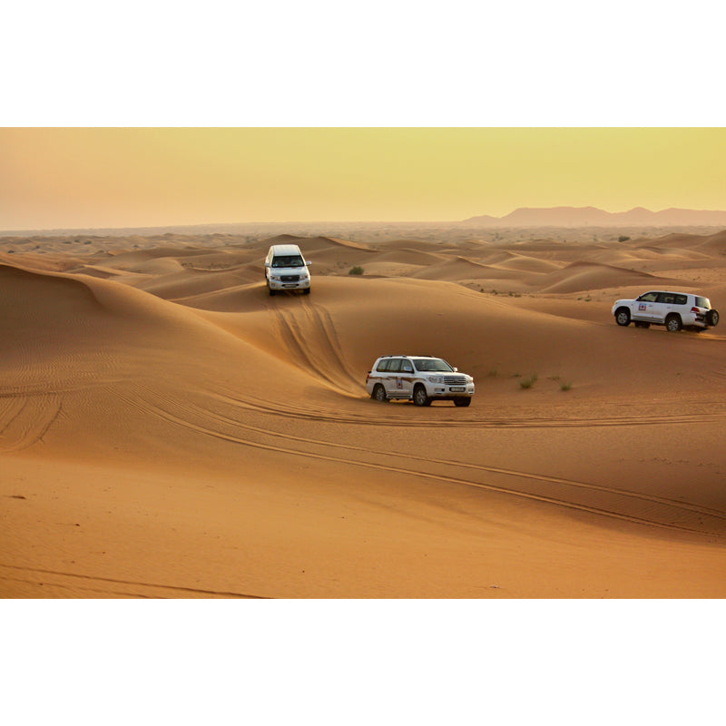 Desert Driving Adventure Mural Wallpaper Modern Moisture Resistant Boys Room Wall Art, Custom Clearhalo 'Wall Decor' 'Wall Mural' 1596432