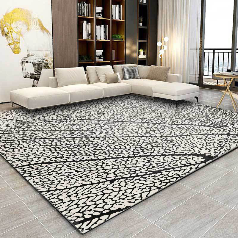 Grey and Black Novelty Rug Polyester Leaf Pattern Rug Washable Non-Slip Backing Carpet for Living Room Black Clearhalo 'Area Rug' 'Modern' 'Rugs' Rug' 1609658