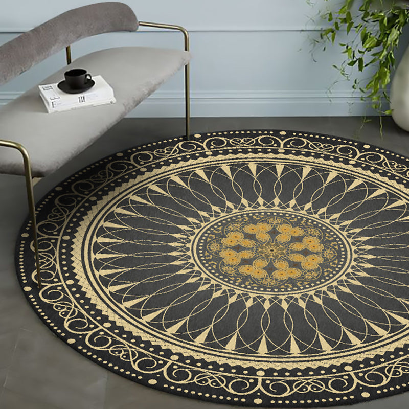 Vintage Floral Pattern Rug Black Tribal Rug Polyester Washable Anti-Slip Backing Area Rug for Living Room Clearhalo 'Area Rug' 'Rugs' 'Southwestern' Rug' 1613655