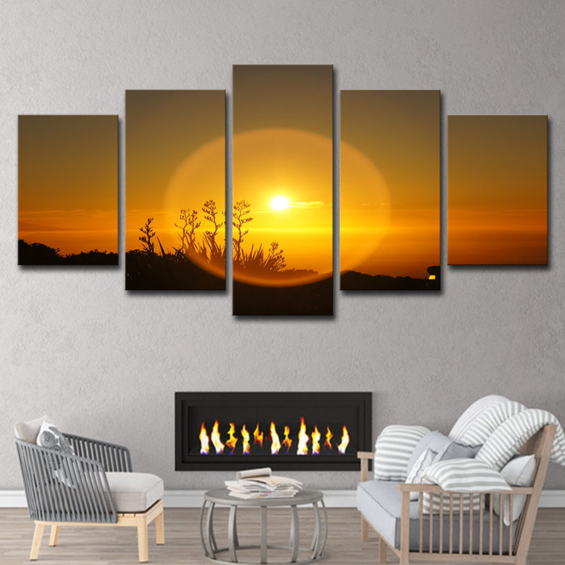 Yellow Dusk Sun Dog Art Print Multi-Piece Wall Decor for House Hallway, Canvas Made Yellow Clearhalo 'Art Gallery' 'Canvas Art' 'Contemporary Art Gallery' 'Modern' Arts' 1615717