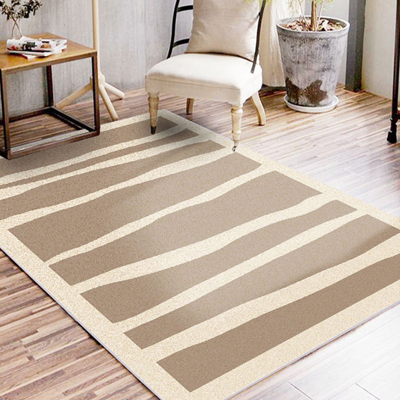 White and Grey Casual Rug Synthetic Swirl Stripe Pattern Rug Washable Non-Slip Backing Carpet for Living Room Brown Clearhalo 'Area Rug' 'Casual' 'Rugs' Rug' 1635337