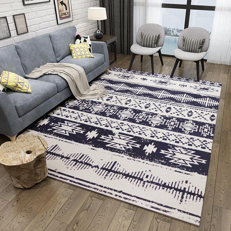 Green and White Bedroom Rug Southwestern Geometric Animal Pattern Area Rug Polyester Anti-Slip Carpet White Clearhalo 'Area Rug' 'Rugs' 'Southwestern' Rug' 1635502