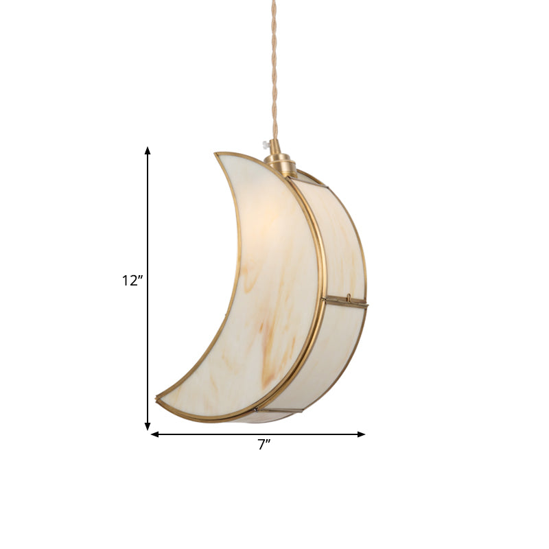 Metallic Crescent Pendant Lighting Contemporary 1-Bulb Hanging Light Fixture in Gold Clearhalo 'Ceiling Lights' 'Pendant Lights' 'Pendants' Lighting' 1649411