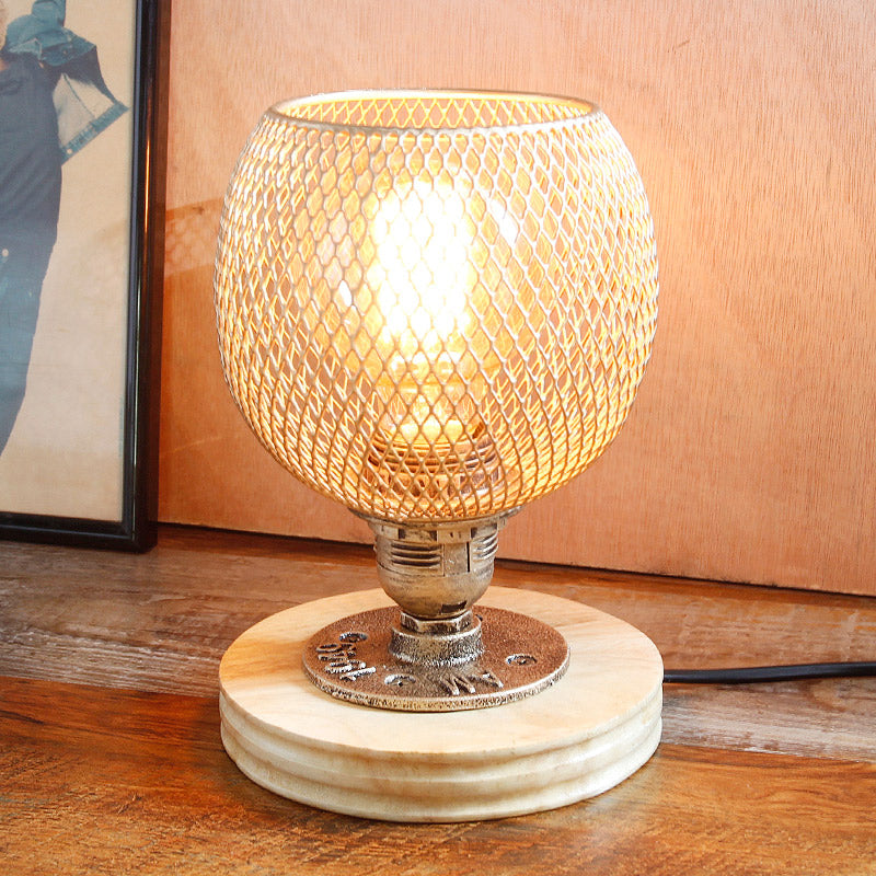 Vintage Style Mesh Screen Table Lighting with Dome Shade 1 Light Metal Standing Light in Rust for Bedroom Rust Clearhalo 'Lamps' 'Table Lamps' Lighting' 166380