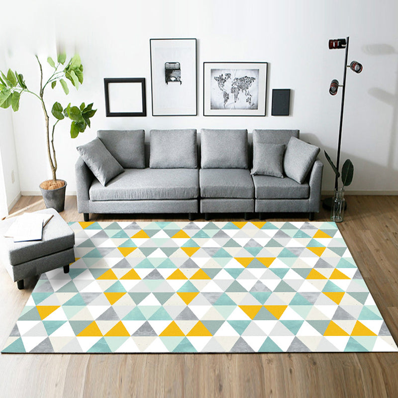 Modern Living Room Rug in Grey and Green Geometric Triangle Print Rug Polyester Pet Friendly Area Rug White Clearhalo 'Area Rug' 'Modern' 'Rugs' Rug' 1693466