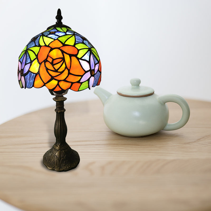 Sunflower Table Lighting Stained Glass 1 Light Lodge Tiffany Style Decorative Table Lamp in Orange-Purple/Orange-Green/Orange-Blue Orange-Purple Clearhalo 'Lamps' 'Table Lamps' Lighting' 171452