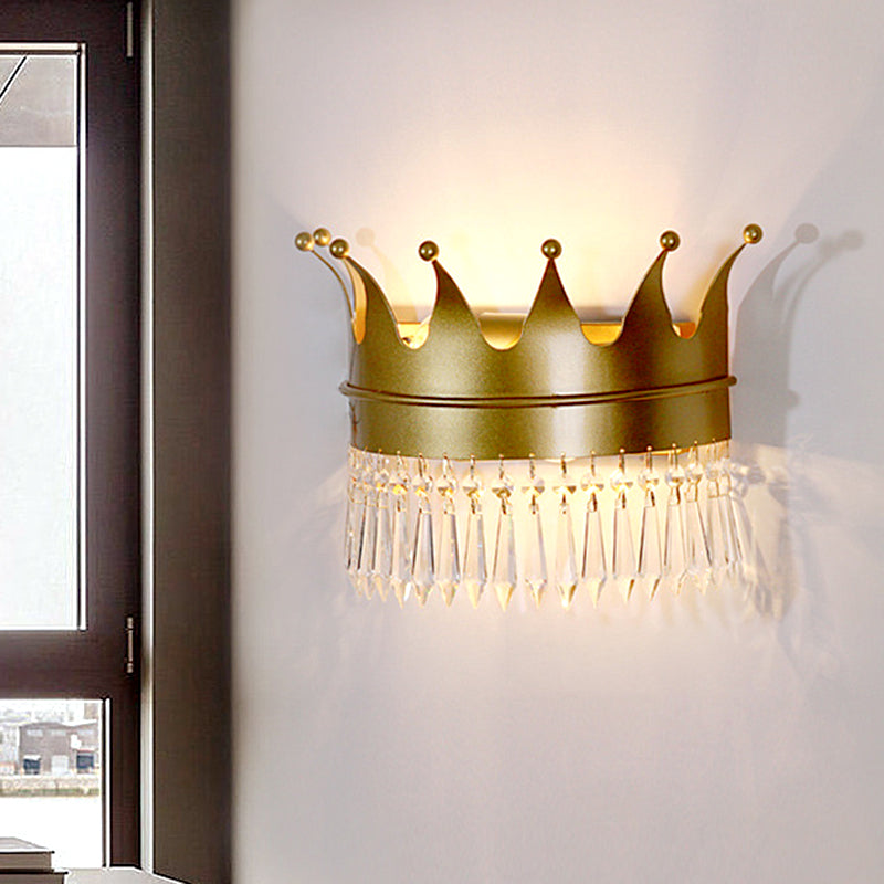 Crown Wall Light Sconce Retro Style Metallic 1-Head Parlor Wall Mount Lighting with Dangling Crystal in Gold Gold Clearhalo 'Wall Lamps & Sconces' 'Wall Lights' Lighting' 1724181