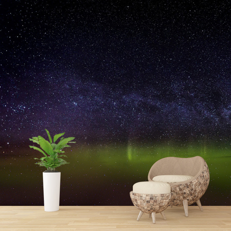 Galaxy Star Above Aurora Mural Modern Art Non-Woven Wall Covering in Black-Green Clearhalo 'Wall Decor' 'Wall Mural' 1784285