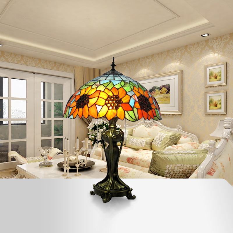 Villa Sunflower Desk Light with Pull Chain Stained Glass 2 Lights Rustic Tiffany Reading Light in Orange/Beige Orange Clearhalo 'Lamps' 'Table Lamps' Lighting' 178869