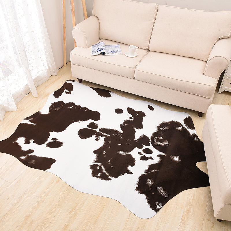 Unique Cow Skin Pattern Rug Nordic Rug Polyester Washable Non-Slip Pet Friendly Carpet for Living Room Coffee 4'7