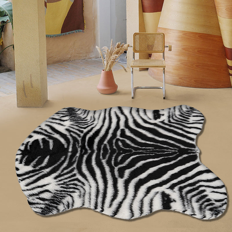 Modernism Zebra Striped Pattern Rug Black and White Polyester Rug Non-Slip Pet Friendly Washable Carpet for Living Room Black 2' x 2'11