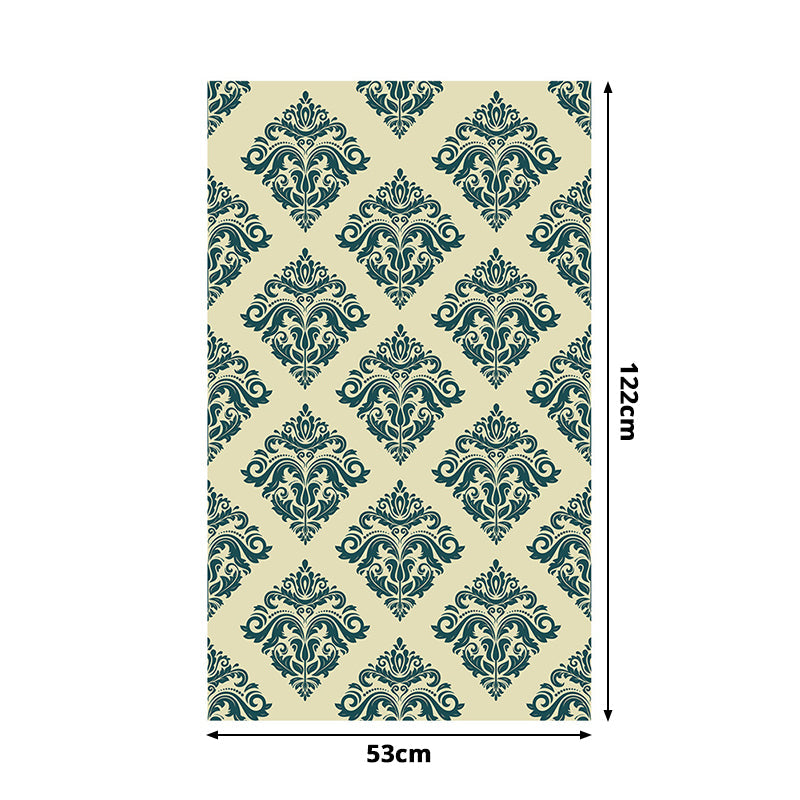 Self-Stick Jacquard Wallpaper Panels Vintage Beautiful Latticework Wall Art in Green, 4' x 20.5