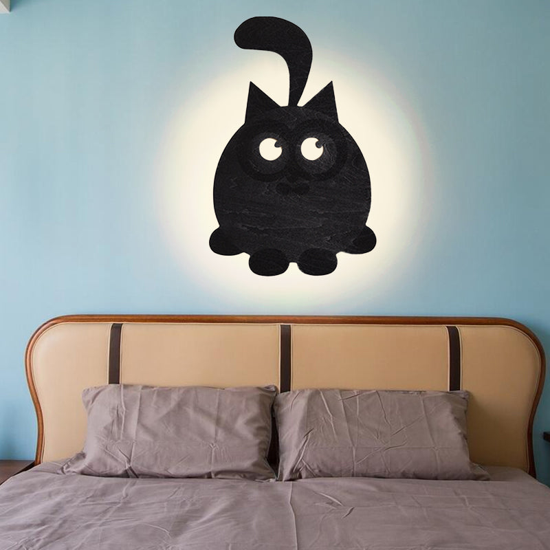 Circular Kitten Sconce Light Animal Wooden LED Wall Lighting for Boys Girls Bedroom Clearhalo 'Wall Lamps & Sconces' 'Wall Lights' Lighting' 193008