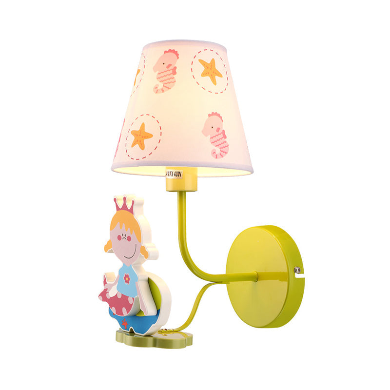 Wood Princess Wall Light with Seahorse Girls Bedroom 1 Head Cartoon Wall Sconce Clearhalo 'Wall Lamps & Sconces' 'Wall Lights' Lighting' 195271