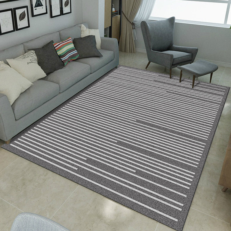 Simple Novelty Rug in Grey Stripes Print Area Rug Polyester Washable Carpet for Living Room Clearhalo 'Area Rug' 'Rug' 1955776