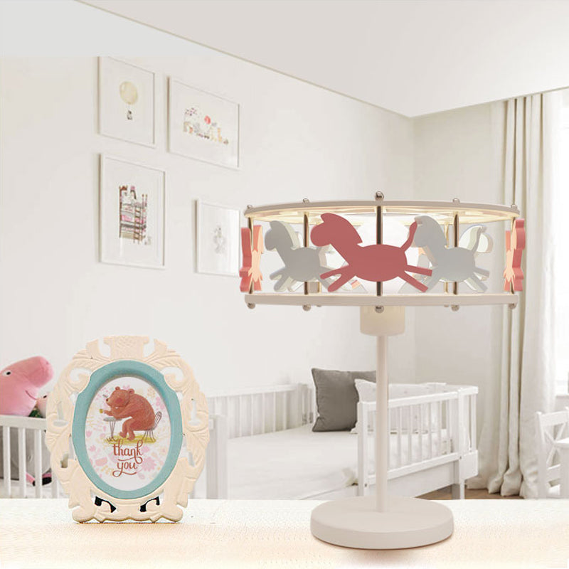 Nordic Merry-go-round Table Light Metal 1 Light Plug-In Table Lamp for Girls Bedroom Clearhalo 'Lamps' 'Table Lamps' Lighting' 198015