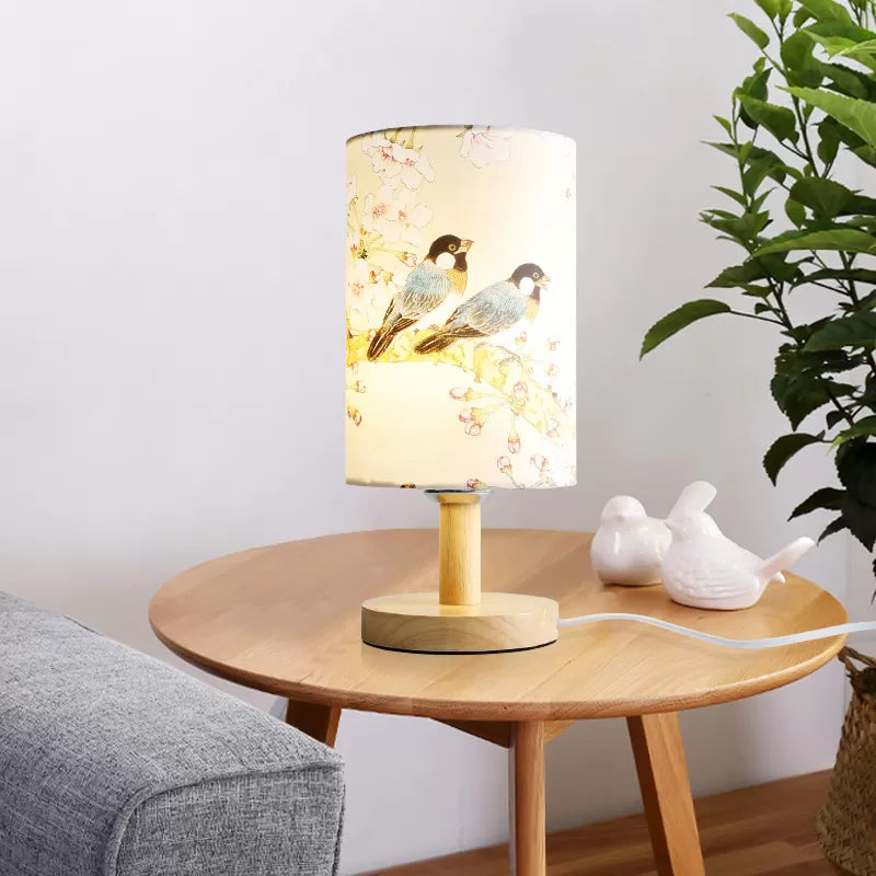 Asian Style Cylinder Reading Light with Bird Wood 1 Light Desk Light for Living Room Clearhalo 'Lamps' 'Table Lamps' Lighting' 198222