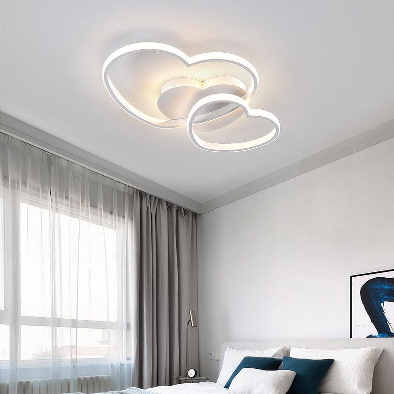 Metal Loving Heart Flush Light Contemporary LED Close to Ceiling Lighting for Bedroom White Clearhalo 'Ceiling Lights' 'Close To Ceiling Lights' 'Close to ceiling' 'Flush mount' Lighting' 2010983