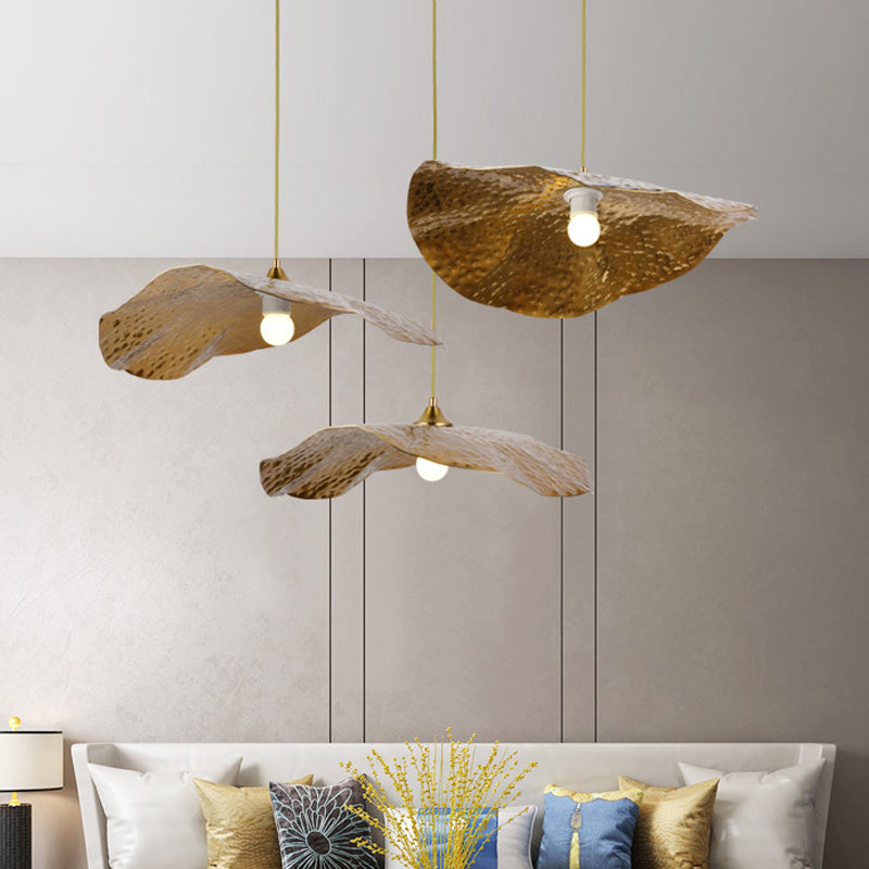 Hammered Lotus Leaf Metal Pendant Lamp Minimal 1 Light Brass Hanging Ceiling Light for Dining Room Clearhalo 'Ceiling Lights' 'Modern Pendants' 'Modern' 'Pendant Lights' 'Pendants' Lighting' 2011645