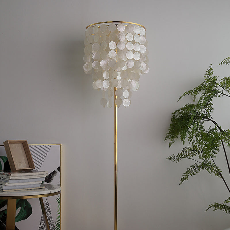 Shell Cascading Floor Lighting Classic 1 Bulb Living Room Standing Lamp in Gold Clearhalo 'Floor Lamps' 'Lamps' Lighting' 2017802