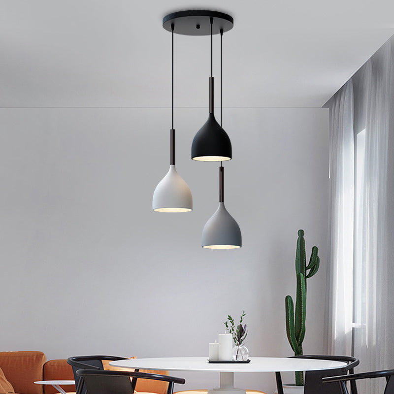 Teardrop Multi Light Pendant Modern Metal 3-Bulb Dining Room Down Lighting in Black Black Round Clearhalo 'Ceiling Lights' 'Modern Pendants' 'Modern' 'Pendant Lights' 'Pendants' Lighting' 2024564