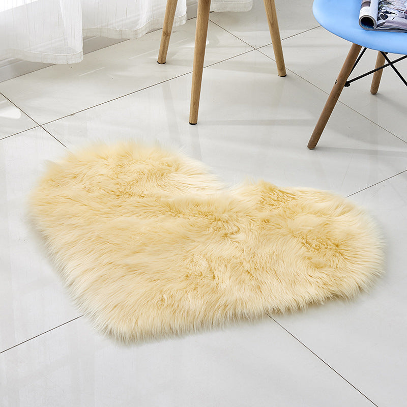 Multi Color Nordic Style Rug Faux Wool Plain Love Shape Rug Non-Slip Backing Washable Pet Friendly Carpet for Home Light Yellow 2'4