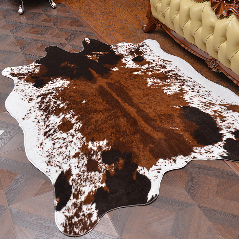 Cool Cowhide Pattern Rug Dark Brown Modern Rug Polypropylene Anti-Slip Machine Washable Pet Friendly Carpet for Family Room Brown 4'7