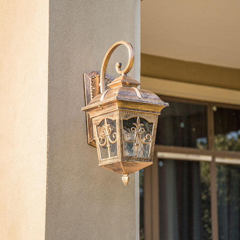 Tapered Shade Ripple Glass Wall Lantern Rustic 1-Light Courtyard Wall Light Fixture Clearhalo 'Wall Lamps & Sconces' 'Wall Lights' Lighting' 2107871