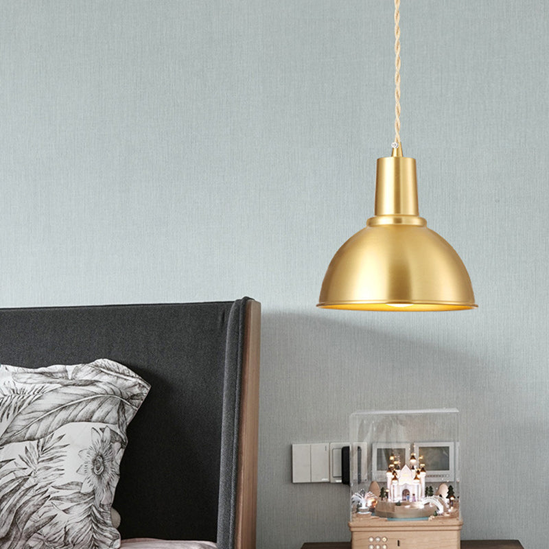 Post-Modern Geometric Shade Ceiling Light Metallic 1-Light Dining Room Pendant Light Fixture in Gold Clearhalo 'Ceiling Lights' 'Modern Pendants' 'Modern' 'Pendant Lights' 'Pendants' Lighting' 2121248