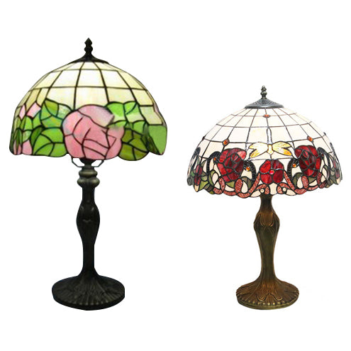 Red/Green Flower Table Lighting with Stained Glass Dome Shade Country Style 1 Light Indoor Lighting Clearhalo 'Lamps' 'Table Lamps' Lighting' 21293