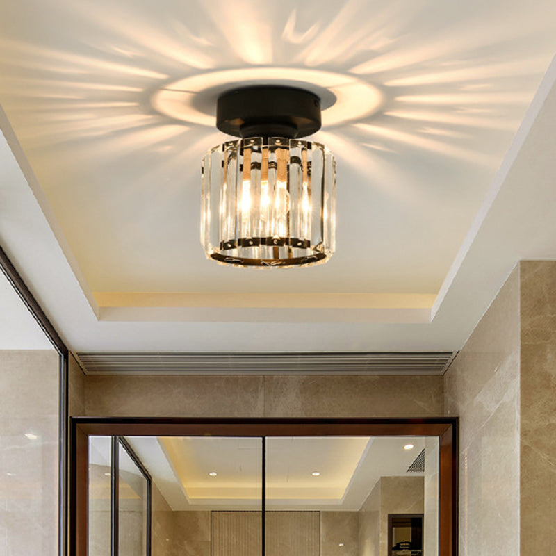 Contemporary Geometric Flush Ceiling Light Tri-Prism Crystal 1-Light Hallway Flush Mount Lighting in Black Black Round Clearhalo 'Ceiling Lights' 'Close To Ceiling Lights' 'Close to ceiling' 'Flush mount' Lighting' 2136141