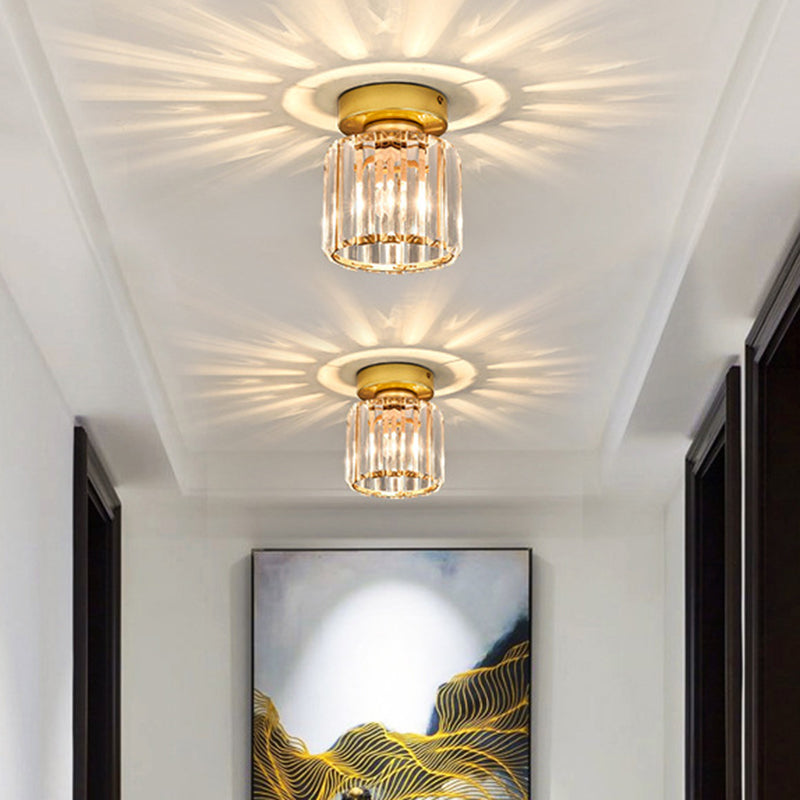 Geometrical Flush Mount Light Simplicity K9 Crystal 1������Bulb Hallway Flush Mount Ceiling Light in Gold Gold Round Clearhalo 'Ceiling Lights' 'Close To Ceiling Lights' 'Close to ceiling' 'Flush mount' Lighting' 2136146