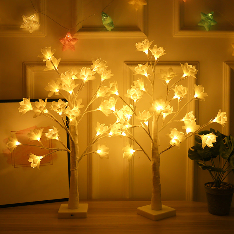 Floral Tree Shaped LED Table Lamp Decorative Metallic Living Room Floor Lighting in White White Battery Clearhalo 'Night Lights' 'Wall Lights' Lighting' 2137615