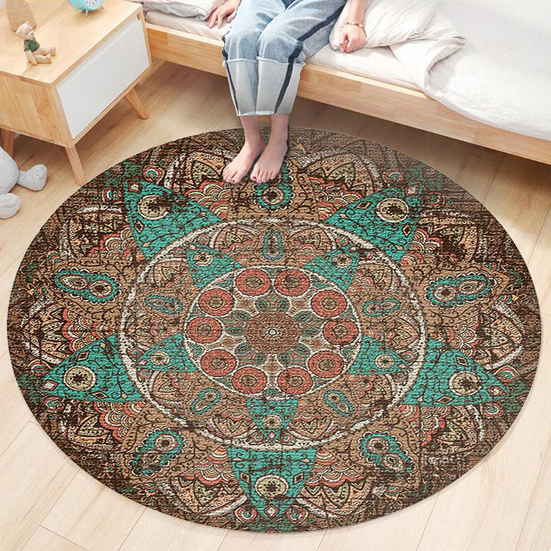 Nostalgic Traditional Rug Multi-Colored Floral Printed Carpet Anti-Slip Backing Pet Friendly Machine Washable Rug for Bedroom Khaki Clearhalo 'Area Rug' 'Bohemian' 'Rugs' Rug' 2141138